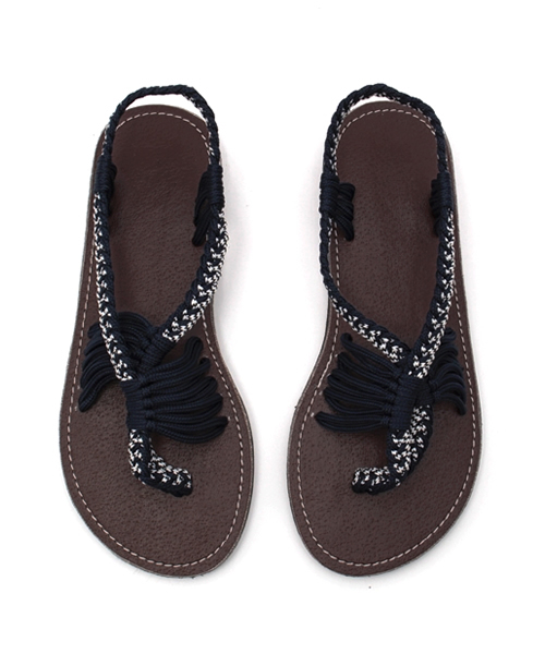 チャイハネ（チャイハネ）の「【チャイハネ】ストリングクロスサンダル（サンダル・レディース・ホワイト/ターコイズブルー/ネイビー・FREE）」の2枚目の写真