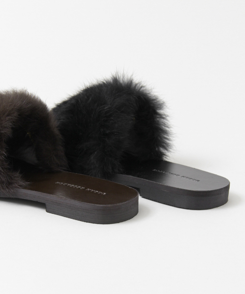 URBAN RESEARCH（アーバンリサーチ）の「UR FUR  SLIPPER（サンダル・レディース・ブラウン/ブラック/ベージュ/グリーン・37/38/36）」の7枚目の写真