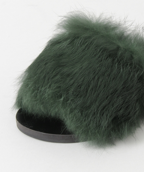 URBAN RESEARCH（アーバンリサーチ）の「UR FUR  SLIPPER（サンダル・レディース・ブラウン/ブラック/ベージュ/グリーン・37/38/36）」の11枚目の写真