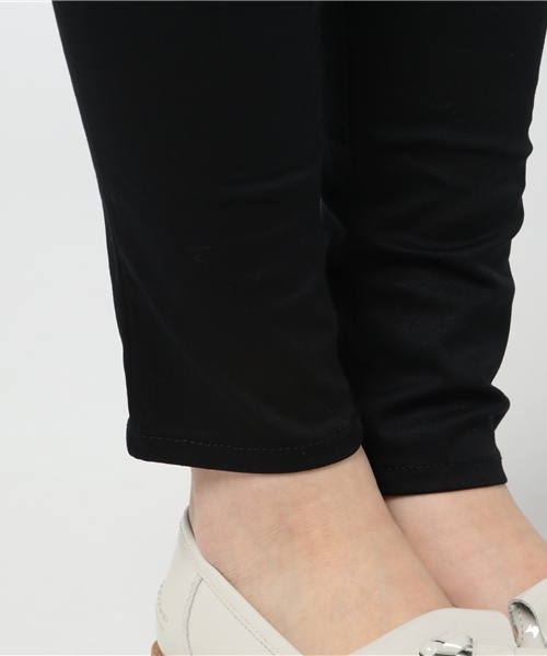 Honeys（ハニーズ）の「スリムカラースキニ― クロップド丈（その他パンツ・レディース・ブラック・L/M/S/SS）」の8枚目の写真
