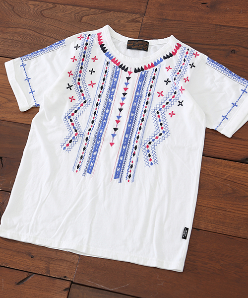 CUBE SUGAR（キューブシュガー）の「20/-天竺刺繍入りクルーTシャツ（Tシャツ/カットソー・レディース・ホワイト系その他/ホワイト系その他2/ブルー/ブラック/イエロー・M）」の20枚目の写真