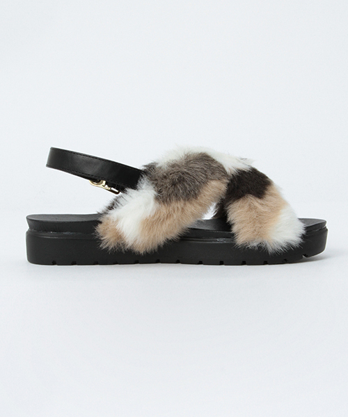 LBC(エルビーシー)の「フットベットボアサンダル(サンダル・レディース・ブラック/マルチ・MEDIUM/LARGE)」の5枚目の写真