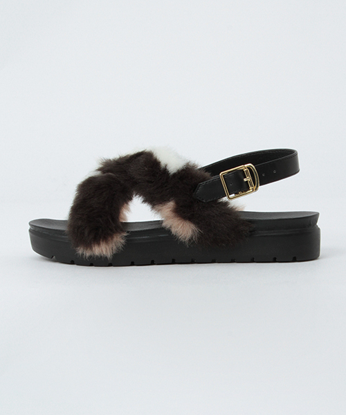 LBC(エルビーシー)の「フットベットボアサンダル(サンダル・レディース・ブラック/マルチ・MEDIUM/LARGE)」の6枚目の写真