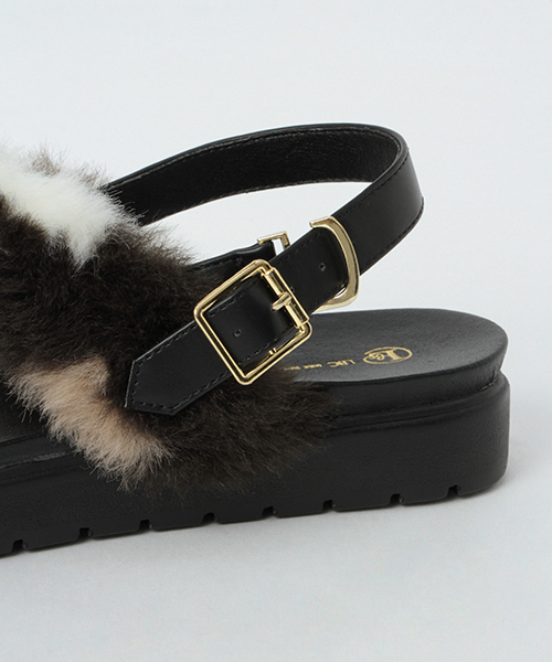 LBC(エルビーシー)の「フットベットボアサンダル(サンダル・レディース・ブラック/マルチ・MEDIUM/LARGE)」の8枚目の写真