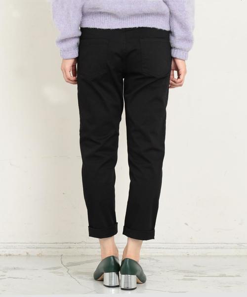 BEAUTY&YOUTH UNITED ARROWS（ビューティーアンドユースユナイテッドアローズ）の「【WEB限定】by ※∴チノテーパードパンツ ◆（チノパンツ・レディース・ネイビー/ダークグリーン/ベージュ/ブラック・LARGE/MEDIUM/SMALL）」の5枚目の写真