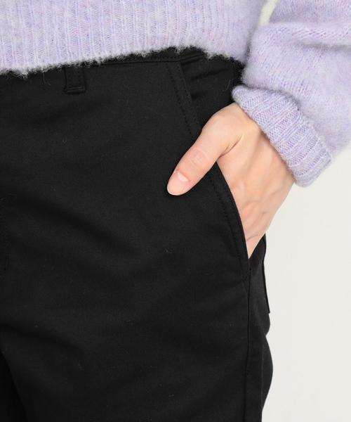 BEAUTY&YOUTH UNITED ARROWS（ビューティーアンドユースユナイテッドアローズ）の「【WEB限定】by ※∴チノテーパードパンツ ◆（チノパンツ・レディース・ネイビー/ダークグリーン/ベージュ/ブラック・LARGE/MEDIUM/SMALL）」の7枚目の写真