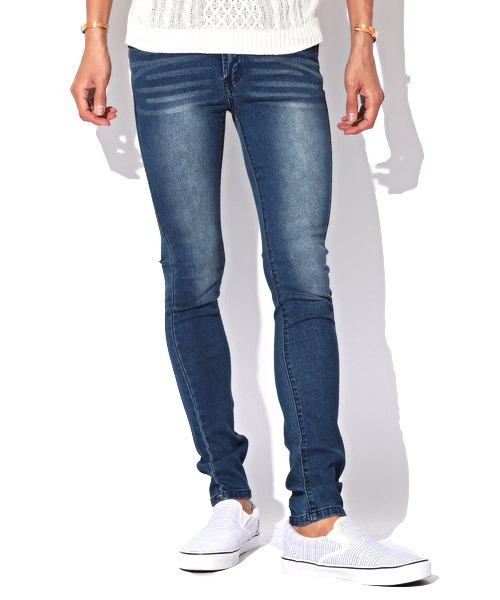 LUXSTYLE（ラグスタイル）の「スーパーストレッチスキニーデニムパンツ（デニムパンツ・メンズ・ホワイト/ライトブルー/ブラック/ネイビー/インディゴブルー/ブルー/ダークグレー/ブラック系その他/ダークブルー/ブルー系その他/サックスブルー/ブルー系その他2・L/M/S/XL/XXL）」の10枚目の写真