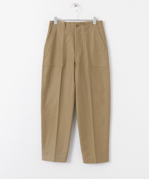 URBAN RESEARCH（アーバンリサーチ）の「バックサテンベイカー