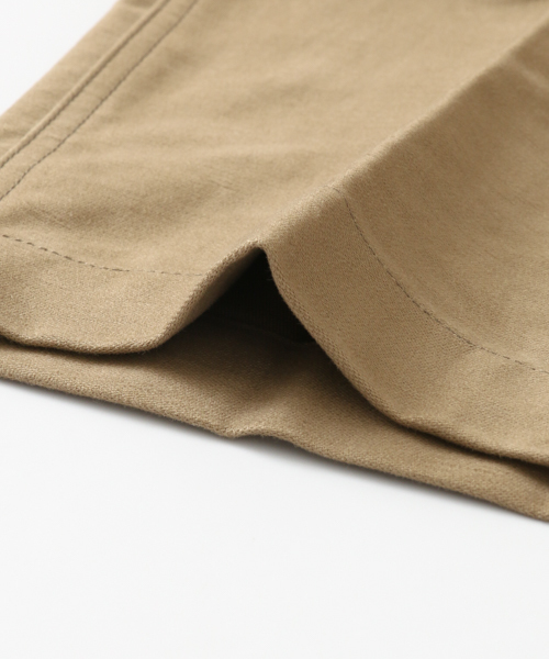 URBAN RESEARCH（アーバンリサーチ）の「バックサテンベイカーパンツ（その他パンツ・レディース・ベージュ/カーキ・36/38）」の8枚目の写真