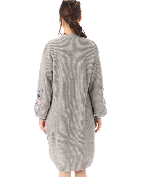 Honeys（ハニーズ）の「刺繍入りロングカーディガン（カーディガン