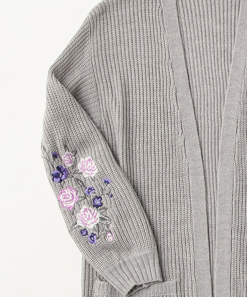 Honeys（ハニーズ）の「刺繍入りロングカーディガン（カーディガン
