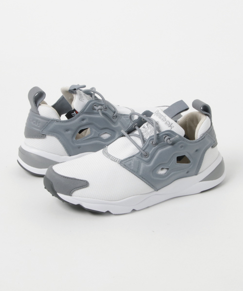 Reebok(リーボック)の「リーボック(FURYLITETECH)(スニーカー・レディース・ブラック/グレー/カモフラージュ・22.5cm/23.5cm/24.5cm/23.0cm/24.0cm)」の1枚目の写真