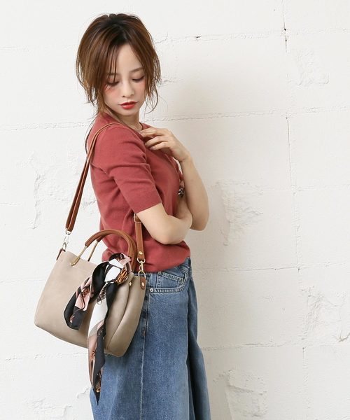 coca（coca）（コカ）の「ゴールドハンドルコンパクトスクエアバッグ（ハンドバッグ・レディース・ブラック/ベージュ・ONE SIZE）」の11枚目の写真