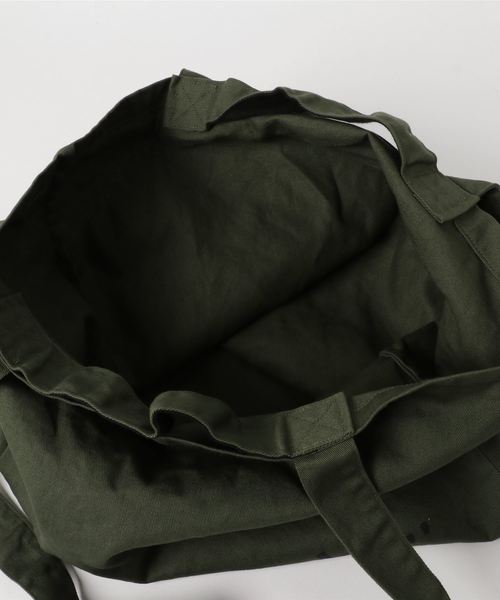 MHL.（エムエイチエル）の「LIGHT COTTON DRILL（トートバッグ・レディース・ブラック/カーキ/ナチュラル・FREE）」の6枚目の写真