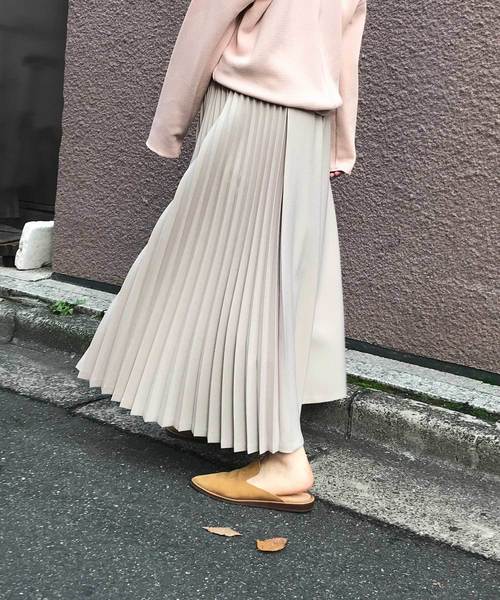 Munich（ミューニック）の「ポリエステルフランネルプリーツスカート（スカート・レディース・ブラック/ライトベージュ/グリーン/ピンク/ダークグレー/キャメル・S）」の9枚目の写真