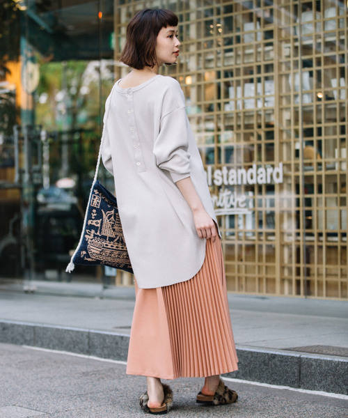 Munich（ミューニック）の「ポリエステルフランネルプリーツスカート（スカート・レディース・ブラック/ライトベージュ/グリーン/ピンク/ダークグレー/キャメル・S）」の18枚目の写真