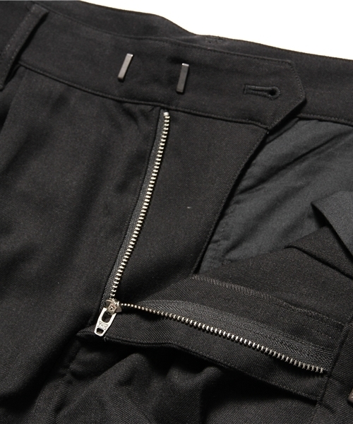 Lui's(ルイス)の「Lui's サルエルスラックスパンツ(スラックス・メンズ・ブラック/チャコールグレー/ライトグレー・SMALL/MEDIUM)」の11枚目の写真