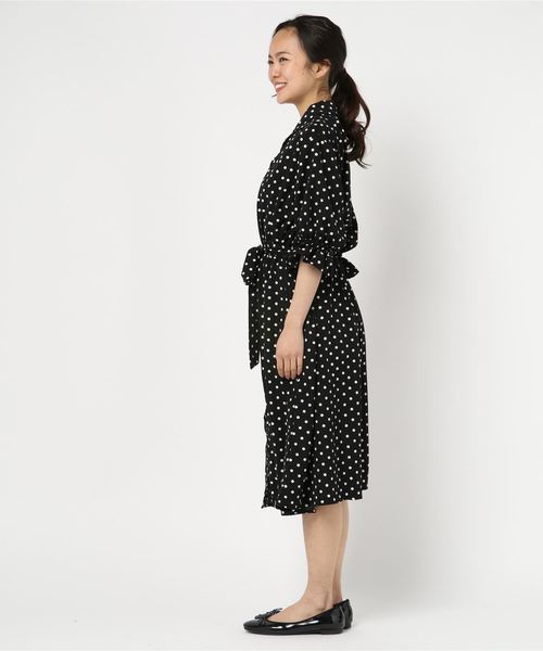MARLENE JOBERT（マルレーヌ　ジョベル）の「デシンストライプ＆ドット開襟ワンピース（ワンピース・レディース・ブラック/オフホワイト/ベージュ・FREE）」の11枚目の写真