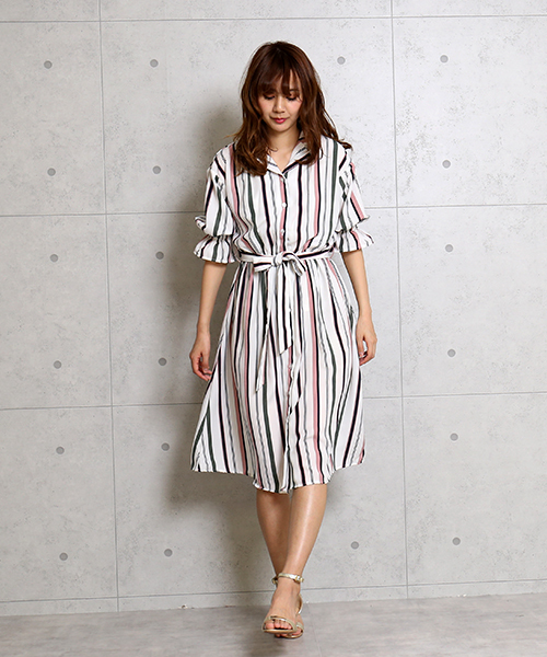 MARLENE JOBERT（マルレーヌ　ジョベル）の「デシンストライプ＆ドット開襟ワンピース（ワンピース・レディース・ブラック/オフホワイト/ベージュ・FREE）」の2枚目の写真