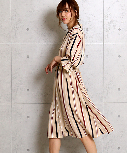 MARLENE JOBERT（マルレーヌ　ジョベル）の「デシンストライプ＆ドット開襟ワンピース（ワンピース・レディース・ブラック/オフホワイト/ベージュ・FREE）」の9枚目の写真