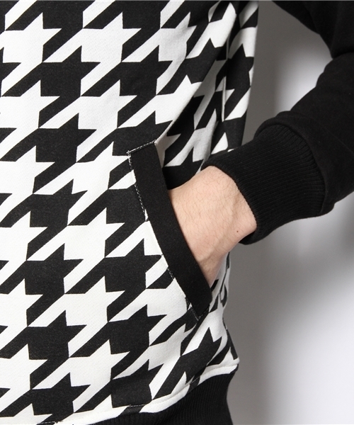 WEGO（ウィゴー）の「WEGO/総柄ポンチスタジャン（スタジャン・メンズ・その他1/その他2/その他3・MEDIUM/LARGE）」の4枚目の写真