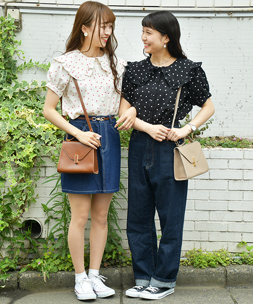 PairPair（ペアペア）の「襟フリルハート柄プリントブラウス（シャツ/ブラウス・レディース・ブラック/アイボリー・FREE）」の3枚目の写真