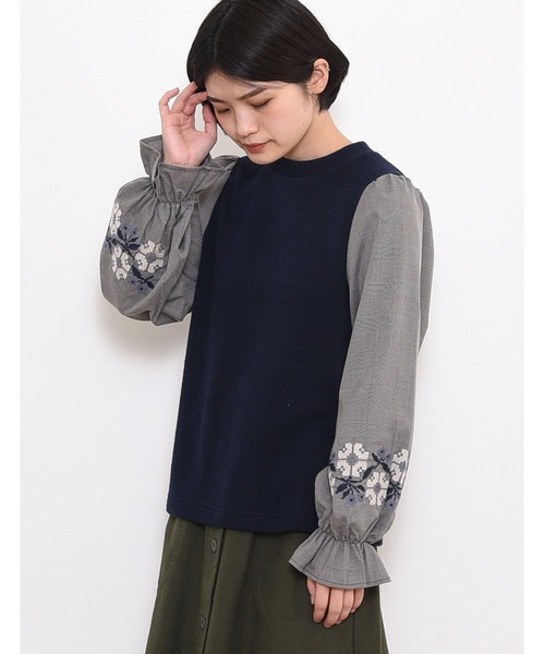 POU DOU DOU（プードゥドゥ）の「ニットソークロスステッチボリューム袖トップス（Tシャツ/カットソー・レディース・ネイビー/ブラウン/アイボリー・3）」の3枚目の写真