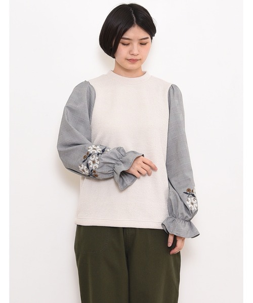 POU DOU DOU（プードゥドゥ）の「ニットソークロスステッチボリューム袖トップス（Tシャツ/カットソー・レディース・ネイビー/ブラウン/アイボリー・3）」の4枚目の写真