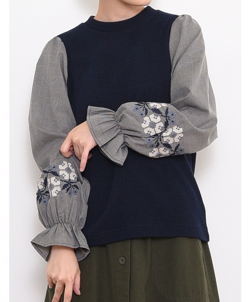 POU DOU DOU（プードゥドゥ）の「ニットソークロスステッチボリューム袖トップス（Tシャツ/カットソー・レディース・ネイビー/ブラウン/アイボリー・3）」の18枚目の写真