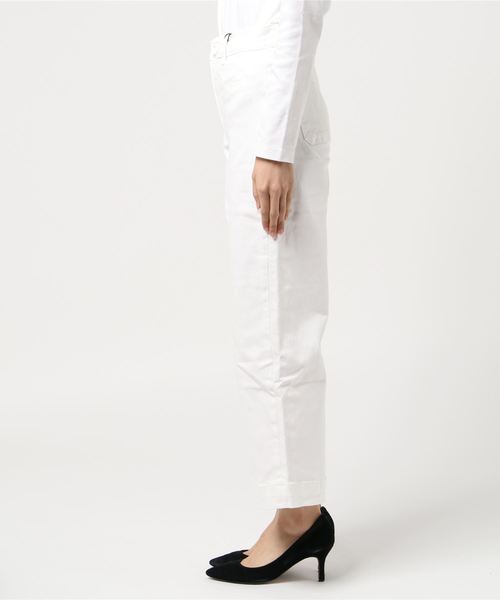 Levi's(リーバイス)の「RIBCAGE ワイドレッグ CROP SIMPLY WHITE(デニムパンツ・レディース・マルチ・28inch/24inch/25inch/26inch/27inch/23inch)」の3枚目の写真