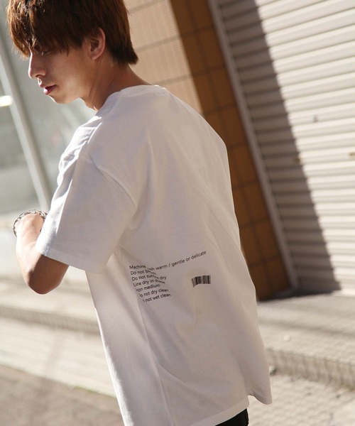 ZIP FIVE（ジップファイブ）の「【ZIP FIVE】半袖バックプリントイラストTシャツ（Tシャツ/カットソー・レディース・ホワイト系6/ブラウン系1/ブラウン系6/ブラウン系3/ブラック系8/ブラウン系7/ブラウン系2/ホワイト系2/ブラック系1/ベージュ系6/グリーン系6/ブラック系5/グリーン系1/ブラウン系8/ブラック系2/グリーン系2/グリーン系/ベージュ系/グリーン系4/ベージュ系4/グリーン/ブラック系/ブラウン系/ホワイト系/グリーン系7/ホワイト系8/ホワイト系4/ブラウン/ブラウン系5/ホワイト/ブラック系3/ブラック系4/グリーン系8/ブラック系7/グリーン系3/ベージュ系3/ベージュ系1/ホワイト系5/ホワイト系1/ベージュ系5/ブラック/グリーン系5/ベージュ系7/ベージュ系8/ホワイト系3/ブラック系6/ホワイト系7/ベージュ/ブラウン系4/ベージュ系2・LARGE/X-LARGE/MEDIUM/SMALL）」の6枚目の写真