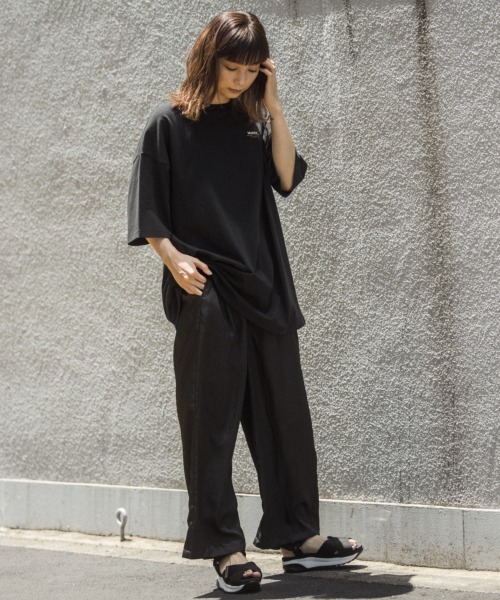 PBLIM(ページボーイリム)の「【PAGEBOYLIM】ノイズグラフィックTシャツ(Tシャツ/カットソー・レディース・オフホワイト/ブラック・MEDIUM/X-LARGE)」の11枚目の写真