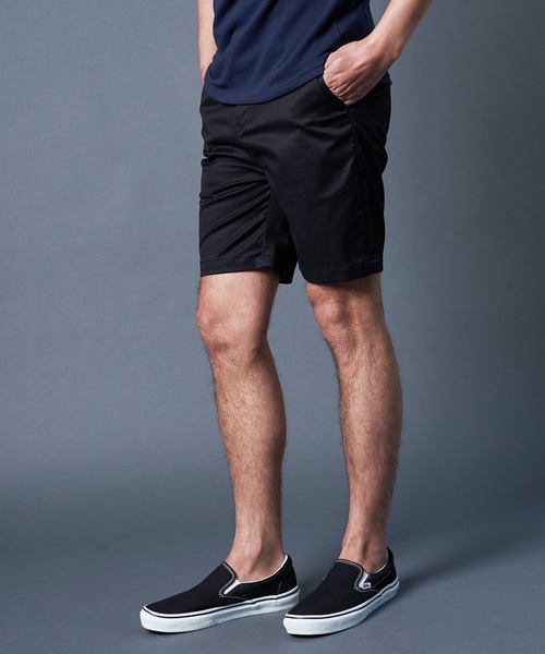 Magine(マージン)の「USE AGE COTTON TWILL BASIC SHORTS:コットン ツイル ベーシックショーツ(チノパンツ・メンズ・ブラック/ベージュ/オリーブ/ネイビー・44/46/48)」の6枚目の写真