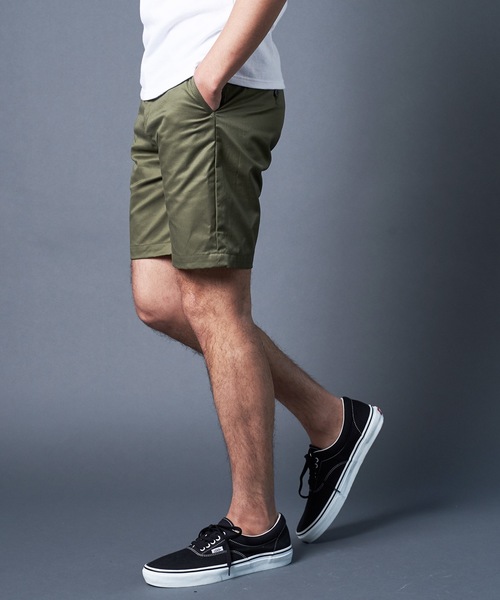Magine(マージン)の「USE AGE COTTON TWILL BASIC SHORTS:コットン ツイル ベーシックショーツ(チノパンツ・メンズ・ブラック/ベージュ/オリーブ/ネイビー・44/46/48)」の11枚目の写真