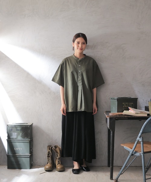 WAIPER.inc（ワイパーインク）の「新品 ブルガリア軍 1950年代復刻 半袖 グランパシャツ 後染め（シャツ/ブラウス・メンズ・ブラック/ネイビー/オリーブ・M/L/XL）」の7枚目の写真