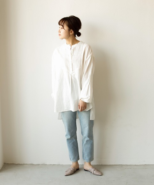 Auntie Rosa Holiday(アンティローザホリデー)の「クロス編みポインテットフラットシューズ(スリッポン・レディース・ブラック/ブラウン/グレイッシュベージュ・SMALL/MEDIUM/LARGE)」の14枚目の写真