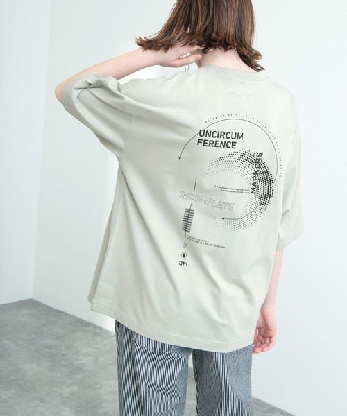 EMMA CLOTHES(エマクローズ)の「シルケットライク天竺 オーバーサイズ S/S メッセージプリント カットソー EMMA CLOTHES COLLECTION - INVERSION(反転) × HIDE AND SEEK(かくれんぼ) -(Tシャツ/カットソー・メンズ・ホワイト系その他/ブラック系その他/ベージュ系その他/グリーン系その他/ブルー系その他/パープル系その他/ホワイト系その他2/ホワイト系その他3/ホワイト系その他4/ブラック系その他2/ブラック系その他3/ブラック系その他4/ベージュ系その他2/グリーン系その他2/ブルー系その他2/パープル系その他2・M/L)」の11枚目の写真