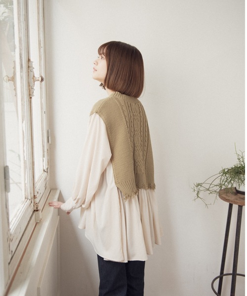 idem(イデム)の「Damage Knit Docking Blouse/ダメージニットドッキングブラウス(シャツ/ブラウス・レディース・アイボリー/オリーブ/ネイビー・FREE)」の20枚目の写真