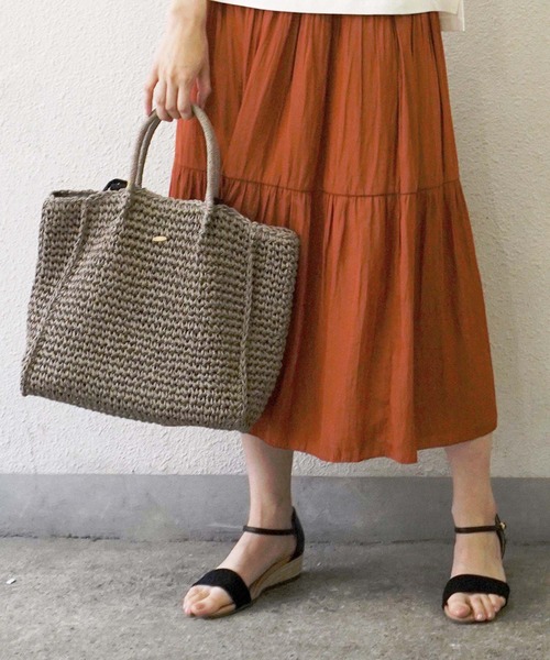 ikka（イッカ）の「細編みスクエア2WAYトート（ショルダーバッグ・レディース・グレー/ブラック/キャメル/オフホワイト・FREE）」の4枚目の写真