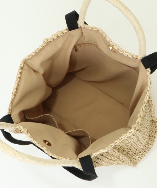 ikka（イッカ）の「細編みスクエア2WAYトート（ショルダーバッグ・レディース・グレー/ブラック/キャメル/オフホワイト・FREE）」の15枚目の写真