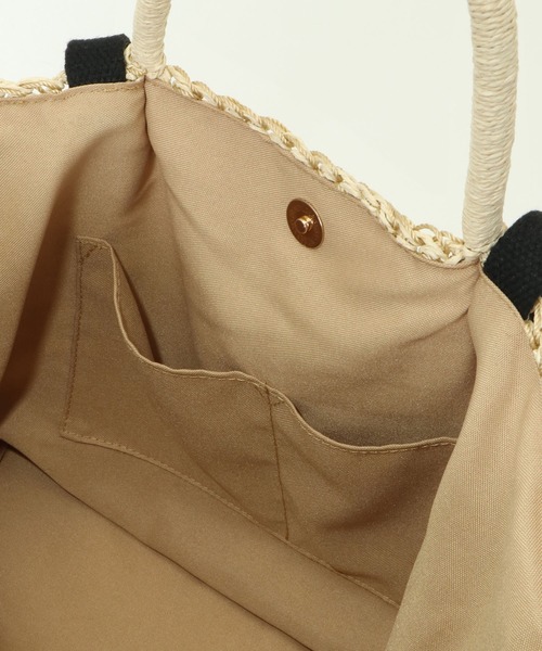 ikka（イッカ）の「細編みスクエア2WAYトート（ショルダーバッグ・レディース・グレー/ブラック/キャメル/オフホワイト・FREE）」の11枚目の写真