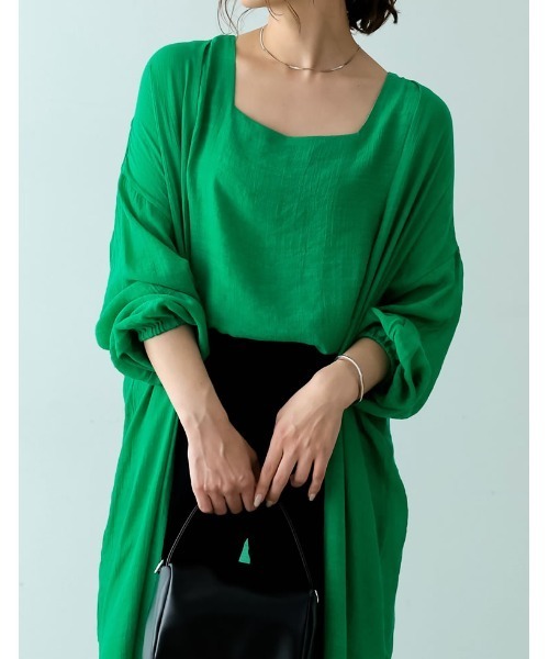 Re:EDIT（リエディ）の「[低身長サイズ有][洗濯機で洗える]ボリュームスリーブ楊柳ガウンカーディガン（カーディガン/ボレロ・レディース・アイボリー/モカ/グレイッシュベージュ/ブラウン/ピンク/ベージュ/ブルー/オレンジ/グリーン・MEDIUM/LARGE/SHORT）」の11枚目の写真