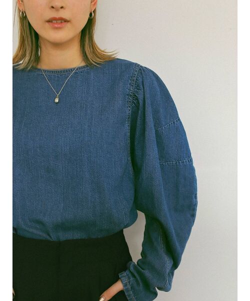 Ungrid（アングリッド）の「【10周年限定】オーガニックコットンスリーブボリュームデニムブラウス（シャツ/ブラウス・レディース・ブラック/ブルー/アイボリー・FREE）」の4枚目の写真