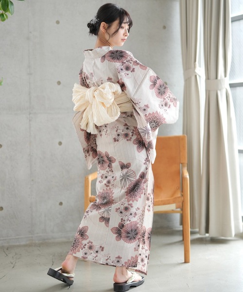 utatane（ウタタネ）の「浴衣3点セット 綿麻 茶色ぼかしの菊