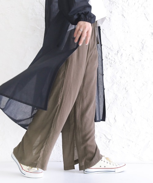 osharewalker（オシャレウォーカー）の「【廃盤】『ストレートワイドゆるひらスラブパンツ』（その他パンツ・レディース・ブラック/パープル/ピンク/ミント/モカ/グレイッシュブルー・1/2）」の3枚目の写真