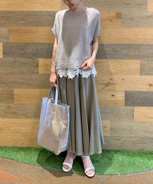 BEARDSLEY（ビアズリー）の「裾レースリネンニット（ニット/セーター・レディース・ライトグレー/ライトグリーン・FREE）」の3枚目の写真