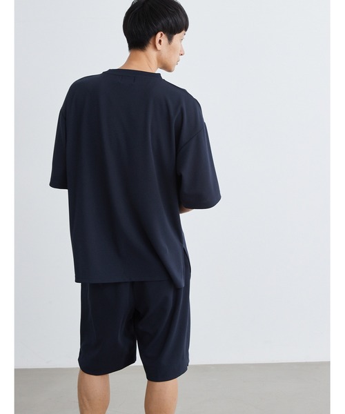 Loungewear tokyo(ラウンジウェアトウキョウ)の「【セットアップ】カットジョーゼットリラックスストレッチ ワイドモックネック半袖Tシャツ&1タックショートパンツ ワンマイルウェア(ルームウェア/パジャマ・メンズ・ブラック/ベージュ/ネイビー/グレー系その他/ブルー系その他/ホワイト・M/L/XL/S)」の18枚目の写真