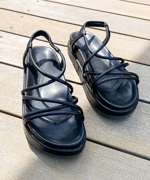 CIAOPANIC TYPY(チャオパニックティピー)の「ストラップフットベットサンダル(サンダル・レディース・ブラック/グレー・36/37/38)」の3枚目の写真