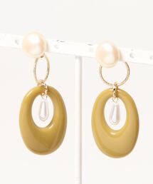 【tschuss(チュース)】パールとアクリル 2WAYゴールドピアス(チタン)