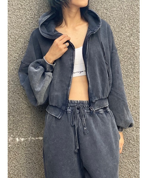 one way（ワンウェイ）の「【oneway Jeans】硫化染めZIPパーカー（パーカー・レディース・ライトブルー/ブラック/ベージュ・FREE）」の4枚目の写真